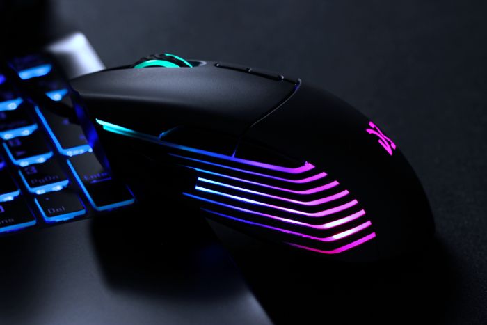 Мышь игровая Dream Machines DM5 Blink USB Black