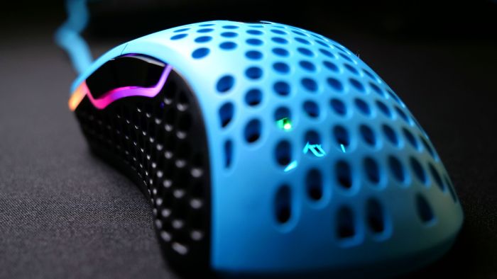 Mouse Xtrfy M4, USB-A, RGB, Miami Blue