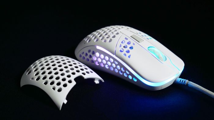 Mouse Xtrfy M42, USB-A, RGB,  Білий