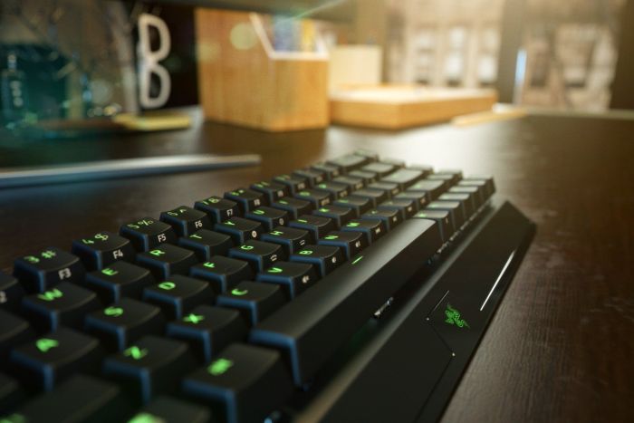 Клавіатура механічна Razer BlackWidow V3 Mini HyperSpeed 68key, Green Switch, USB-A/WL/BT, EN/RU, RGB, чорний