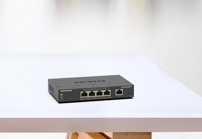 Комутатор NETGEAR GS305EPP 5xGE (4xPoE), 120Вт, WebSmart