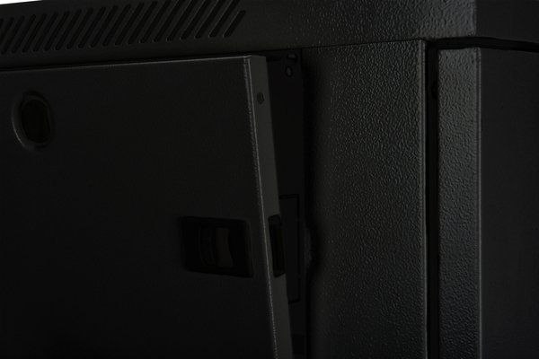 Шафа DIGITUS 19", 7U, Wall Mounting Dynamic Basic, 600x450 мм, 60кг максимально, чорна