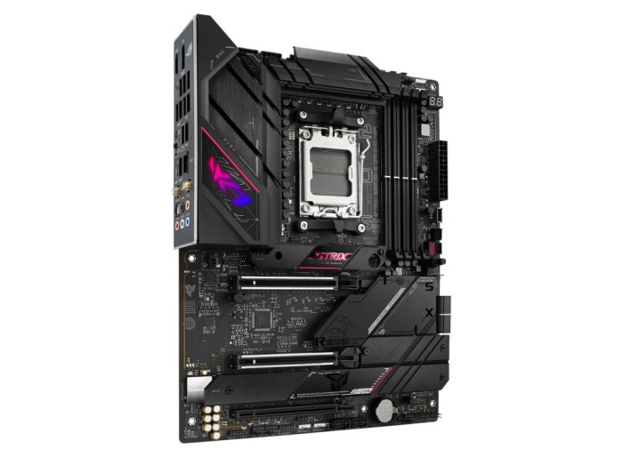 ASUS Motherboard ROG STRIX B650E-E GAMING WIFI sAM5 B650 4xDDR5 M.2 HDMI DP WiFi BT ATX