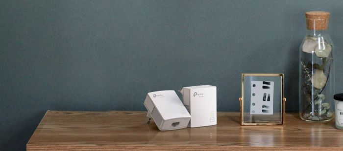 Комплект Адаптерoв Powerline TP-LINK  AV1000, 1xGE, (TL-PA7017 2шт) TP-Link TL-PA7017KIT