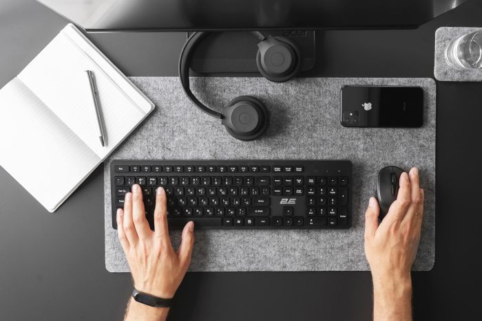 2E Keyboard membrane KS260 106key, WL, EN/UK, black