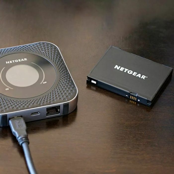 Змінний літій-іонний акумулятор NETGEAR W-10A для мобільних маршрутизаторів NETGEAR Nighthawk M1/M2