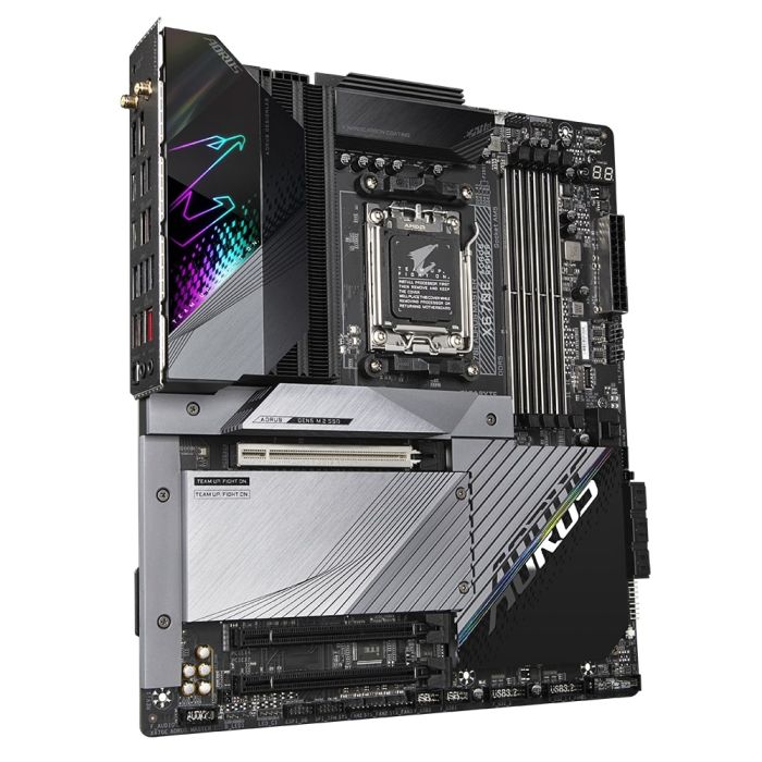 Материнская плата GIGABYTE X670E AORUS MASTER sAM5 X670 4xDDR5 M.2 HDMI DP Wi-Fi BT mATX