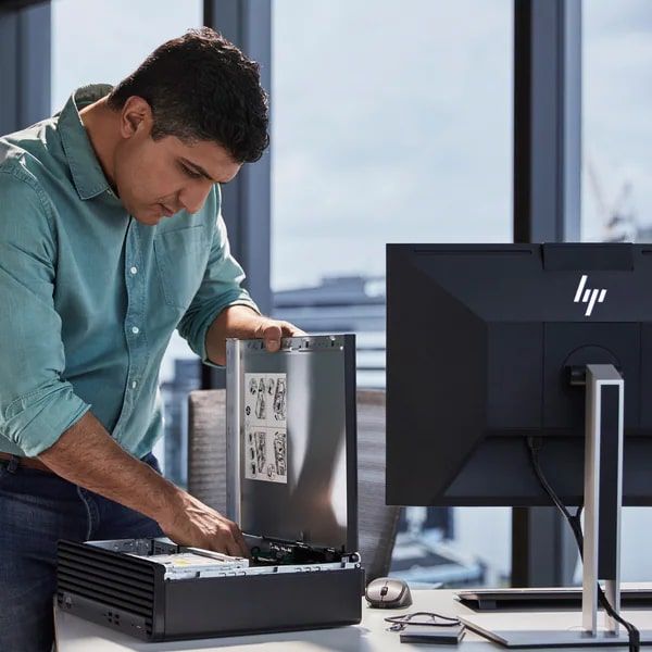 HP PC Elite 800-G9 SFF, Intel i7-14700, 16GB, F512GB, ODD, UMA, kb+m, 3y, Win11P