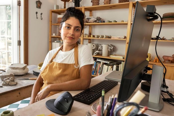 HP Mouse 920 Ergonomic Vertical, WL/BT, black