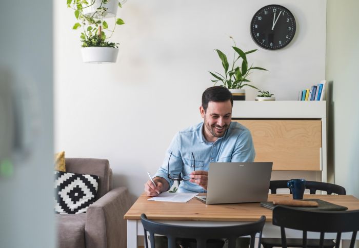 Acer Notebook Extensa EX215-24 15.6" FHD IPS, AMD R3-7320U, 16GB, F512GB, UMA, Lin, gray