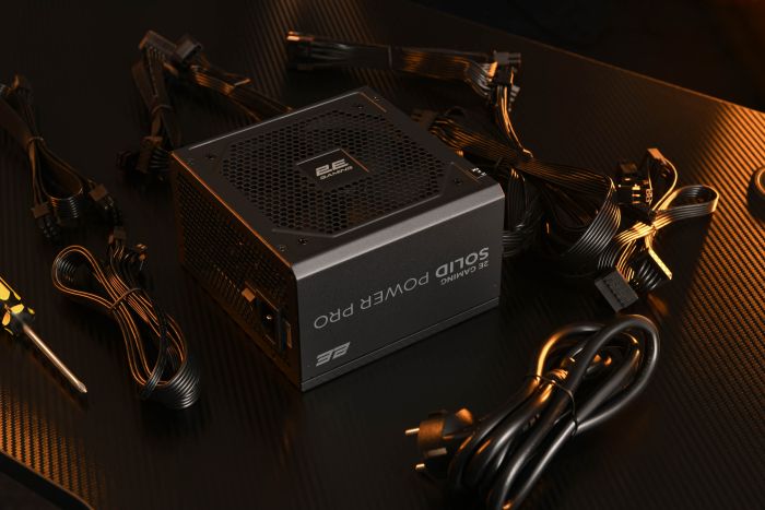 Блок питания 2E GAMING Solid Power Pro ATX3.1 GEN5.0  (850W), >85%, 80+ Bronze, 120мм, 1xMB 24pin(20+4), 2xCPU 8pin(4+4), 3xMolex, 6xSATA, 4xPCIe 8pin(6+2), 1xPCIe GEN5 16pin, Semi Modular