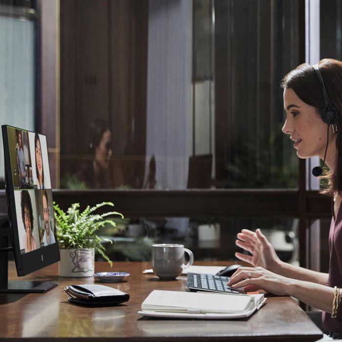 Комп'ютер персональний моноблок HP ProOne 440-G9 23.8" FHD IPS AG, Intel i5-14500T, 16GB, F512GB, UMA, WiFi, кл+м, DOS, чорний