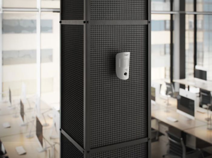 Датчик руху з покращеною фотофіксацією Ajax HDR MotionCam, Jeweller, бездротовий, білий