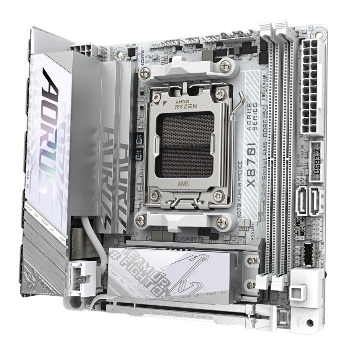 Материнська плата GIGABYTE X870I AORUS PRO ICE sAM5 X870I AORUS PRO ICE 2xDDR5 M.2 Wi-Fi BT HDMI Type-C ATX