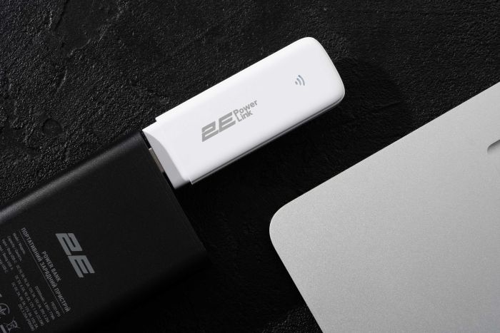 Мобильный маршрутизатор 2E PowerLink (MiFi-1 2024) LTE, Wi-Fi4, 1xUSB, 1xCRC9 белый