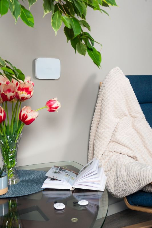 Інтелектуальна централь U-Prox MPX L White, wi-fi, 2 LTE, фотоверифікація, бездротова, білий