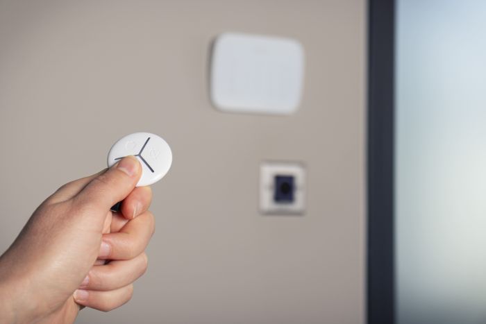 Брелок U-Prox Keyfob White, 3 кнопки, бездротовий, білий