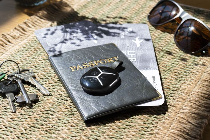 Брелок U-Prox Keyfob B4 Black, 4 кнопки, бездротовий, чорний