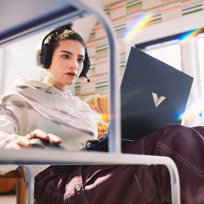 Ноутбук HP Victus 15-fb3049ua 15.6" FHD IPS AG, AMD R5-8645HS, 16GB, F512GB, NVD3050-6, DOS, синий