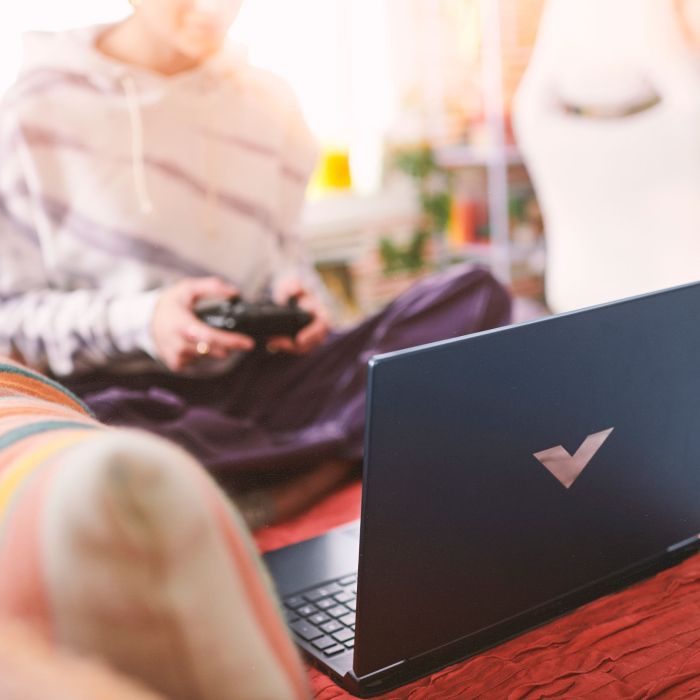 Ноутбук HP Victus 15-fb3049ua 15.6" FHD IPS AG, AMD R5-8645HS, 16GB, F512GB, NVD3050-6, DOS, синий