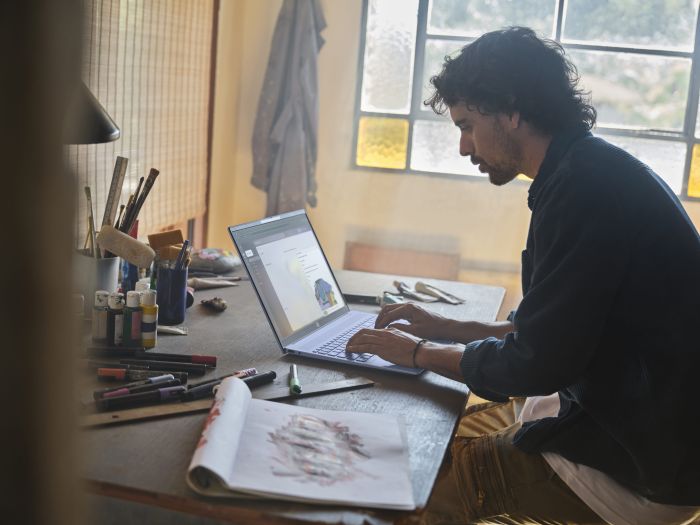 Ноутбук HP OmniBook 5 16-ag1007ua 16" WUXGA IPS AG, AMD AI 7 350, 32GB, F1024GB, UMA, Win11, голубой