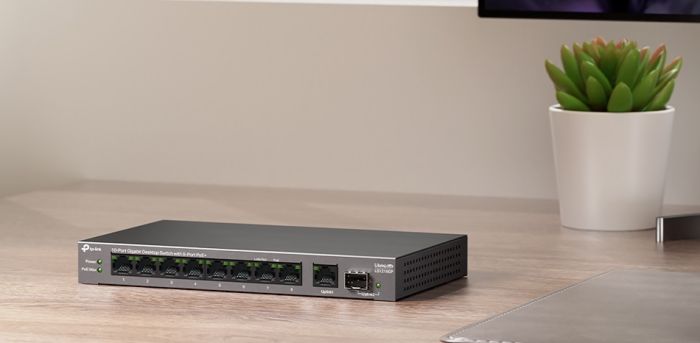 Комутатор TP-LINK   9xGE (8xPoE), 61 Вт, 1xSFP TP-Link LS1210GP