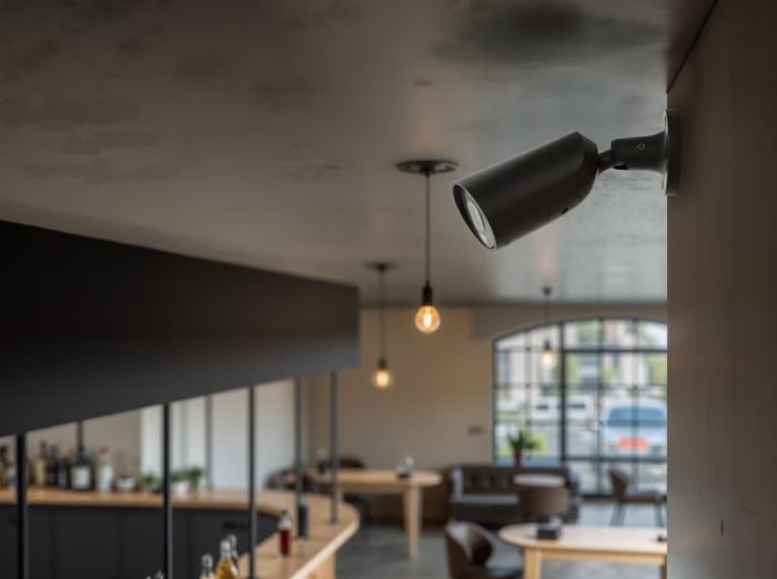 IP-Камера проводная Ajax BulletCam HL black, 5Мп, 4мм, гибридная подсветка IR 35м, белый Led 50м, PoE, True WDR, IP65, аудио, угол обзора 75°–85°, уличная, чёрная