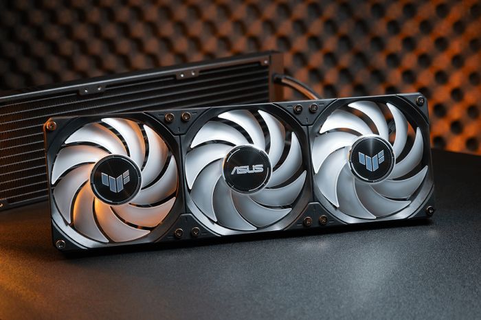 Система рідинного охолодження  TUF GAMING LC III 360 ARGB LCD Intel LGA 1700, 1200, 1851, AMD AM4, AM5 ARGB LCD ASUS 90RC01A1-B0EAY0