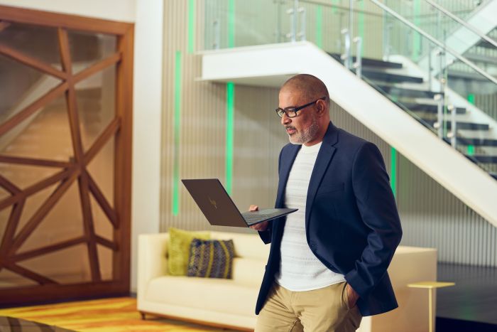 Ноутбук HP EliteBook Ultra G1i 14" 2.8k Touch, Intel U7-258V, 32GB, F1TB, UMA, Win11P, синій