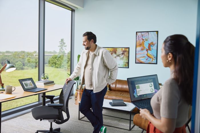 Ноутбук HP EliteBook Ultra G1i 14" 2.8k Touch, Intel U7-258V, 32GB, F1TB, UMA, Win11P, синій