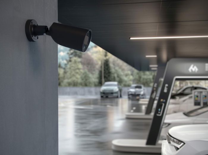 IP-камера дротова Ajax BulletCam HLVF 5 MP Black, 2.8–12 мм, PoE, True WDR, IP67, ІЧ 60 м, LED 40 м, аудіо, кут огляду 31° до 111°, вулична, чорна, 126276.217.BL1