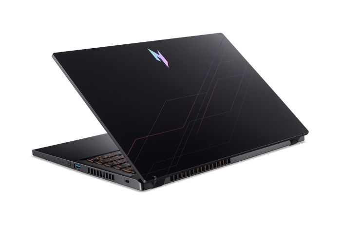 Ноутбук Acer Nitro V 15 ANV15-52 15.6" FHD IPS, Intel 5-210H, 16GB, F1TB, NVD4050-6, Lin, черный