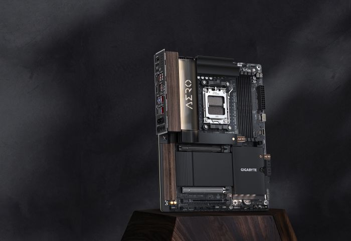 GIGABYTE Motherboard X870E AERO X DK WOOD sAM5 X870 4xDDR5 M.2 Wi-Fi BT HDMI ATX